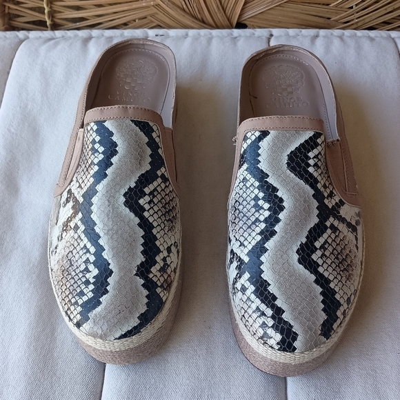 Vince Camuto Shoes - Vince Camuto Snake Design Mule Slide Design_8.5